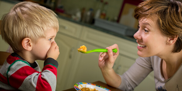 Yemek Seçen Çocuğunuzla Baş Etmenin 5 Yolu