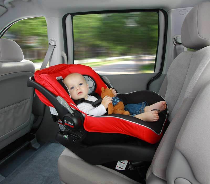 Bebeğinizin Araba Koltuğunda Uyuması Görülmeyen Kazalara Neden Olabilir