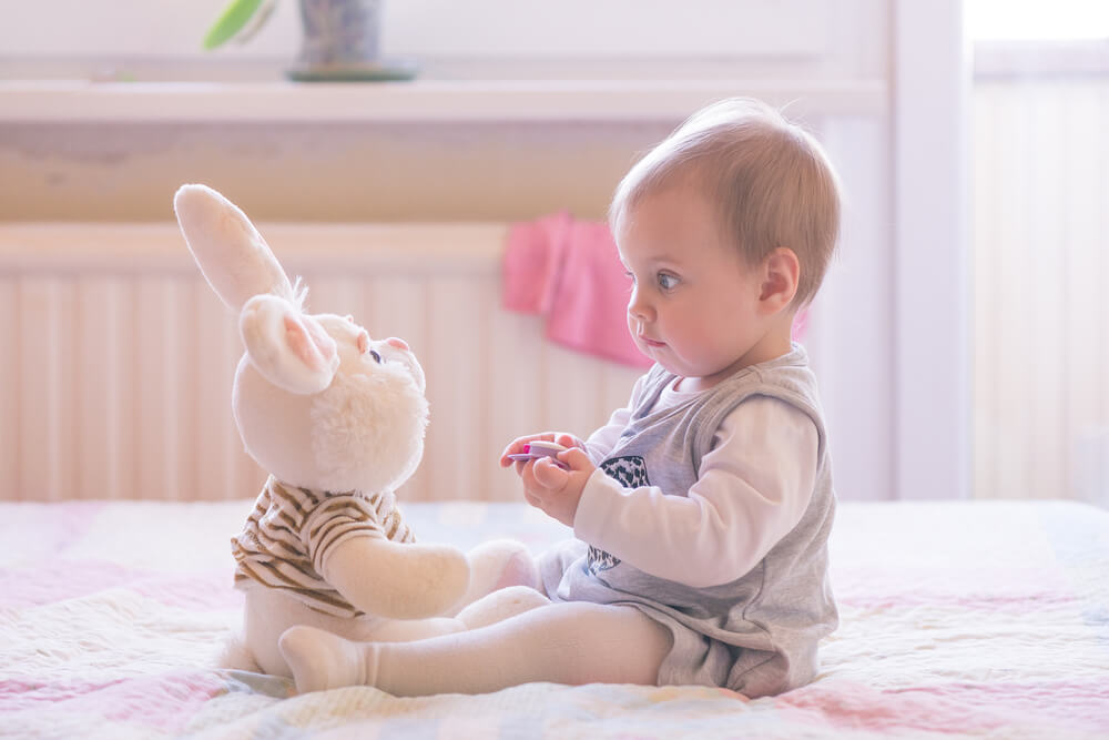 1 Yaşında Bebekler İçin Oyunla Eğitim