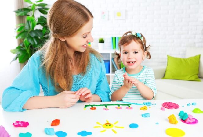 Bebeğinizle Birlikte Oynayabileceğiniz 5 Eğlenceli ve Eğitici Oyun